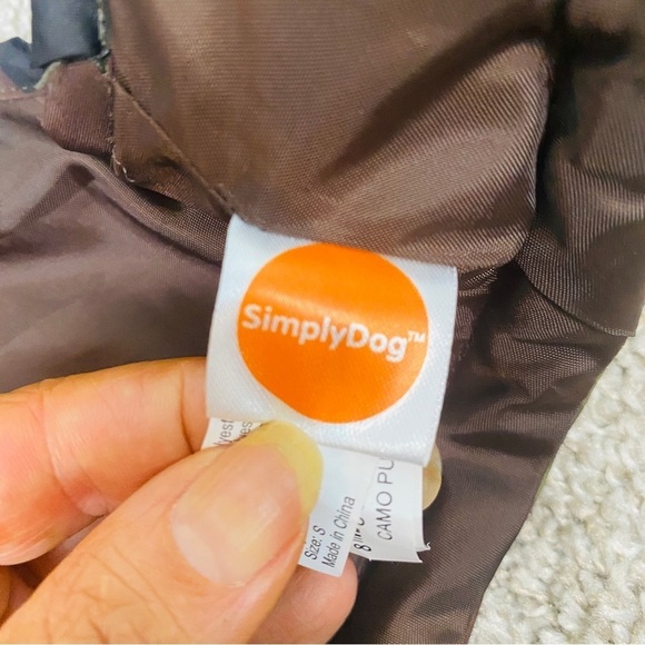 Simply Dog Camo Dog Coat Jacket Faux Fur Hood Trim - Picture 11 of 14